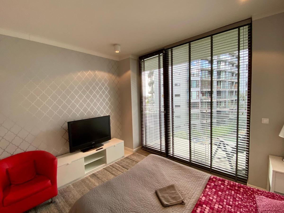 Studio Flat Triton Park Varsavia Esterno foto